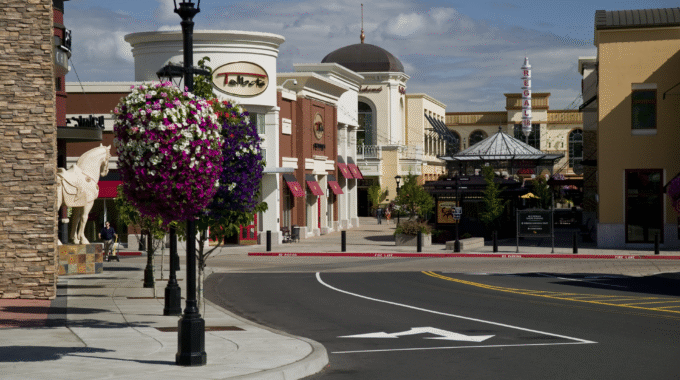 Bridgeport Village, Durham, OR