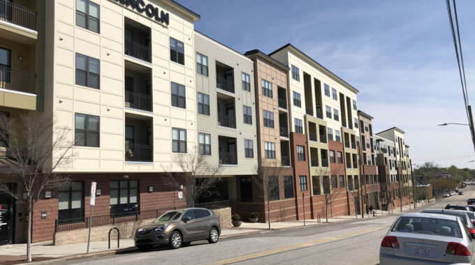 The Lincoln Apartments